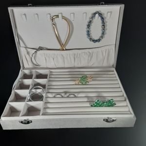 GRAY SUEDE JEWELRY BOX  NWB